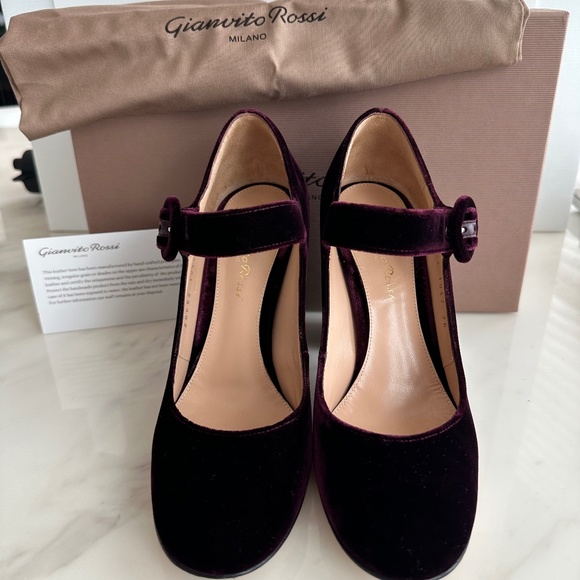 Gianvito Rossi Burgundy Velvet Mary Jane Pumps Heels - Picture 3 of 9